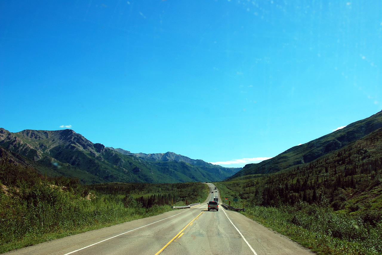 2013-08-07, 001, Along A4 in Alaska