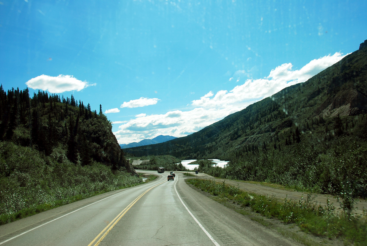 2013-08-07, 003, Along A4 in Alaska