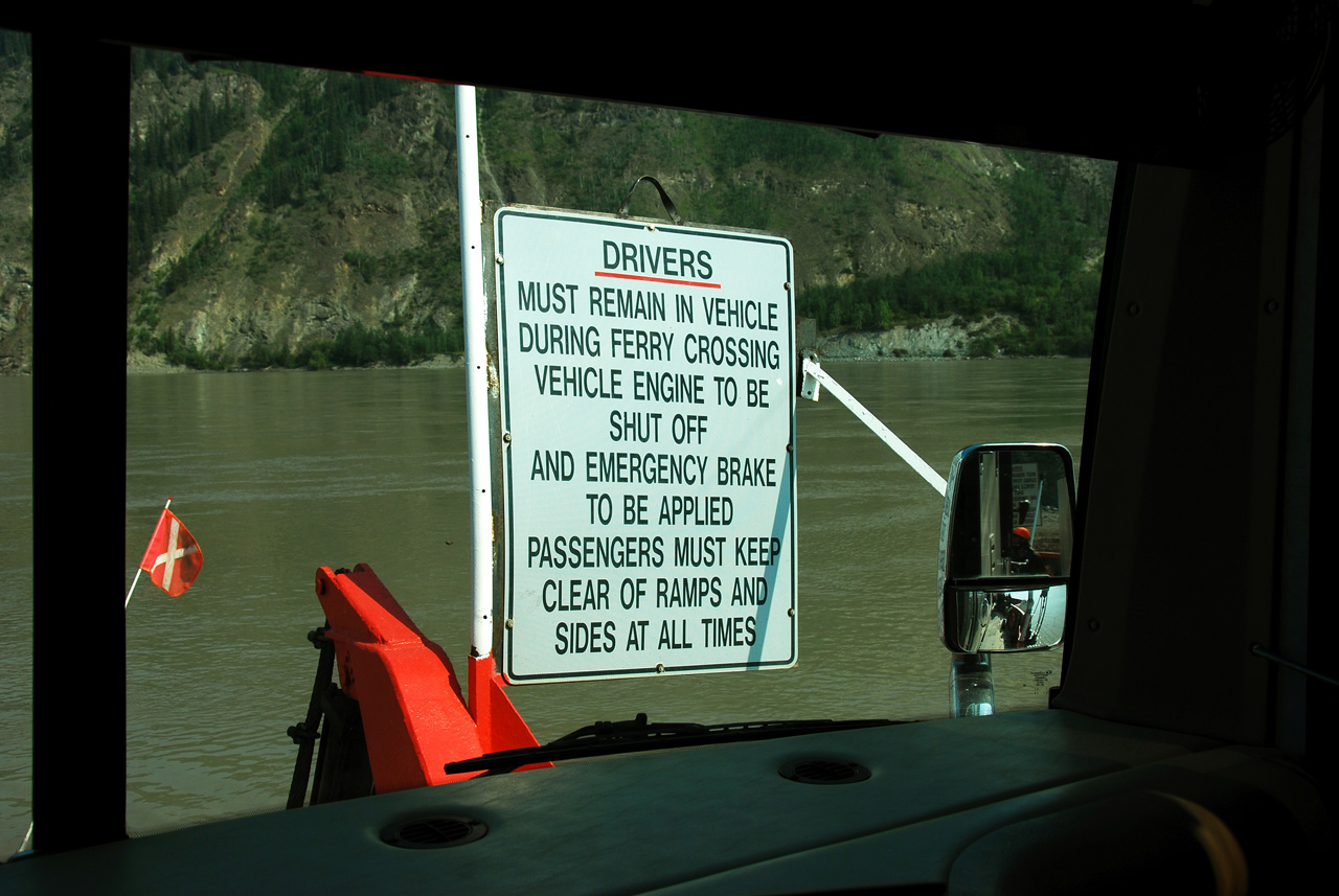 2013-08-13, 040, Ferry across Yukon River, YT