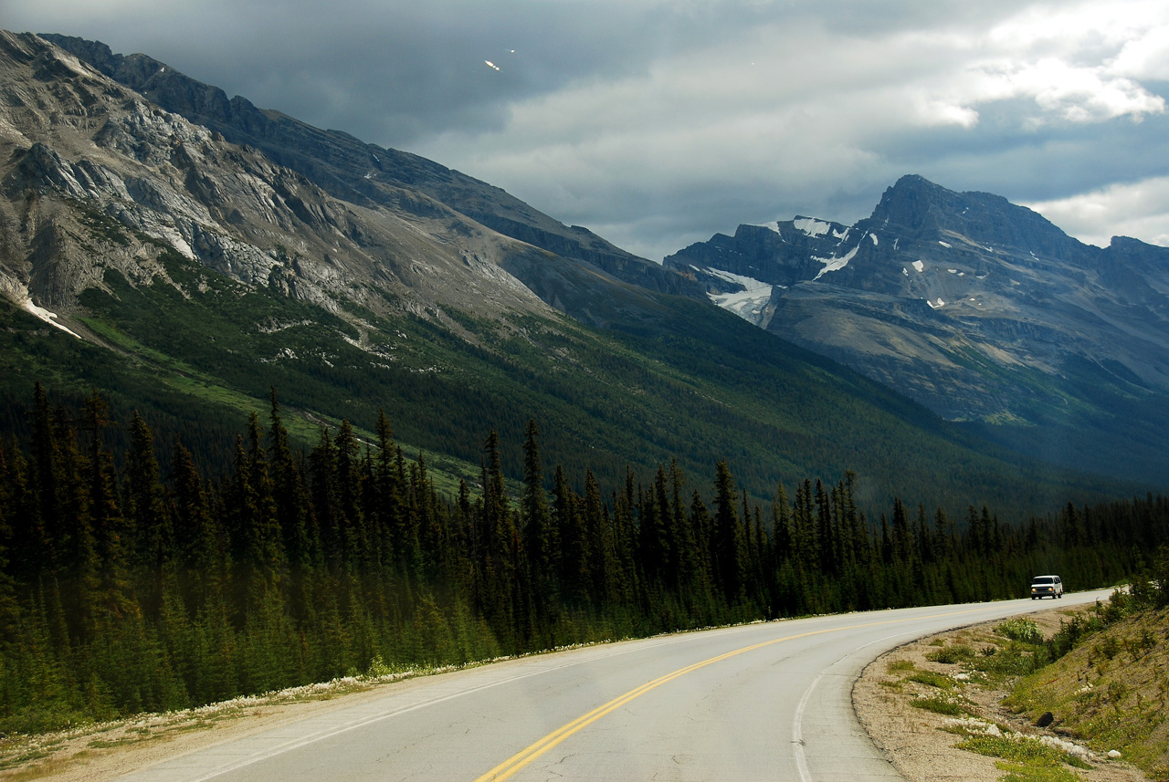 2013-08-19, 006, Along the 'Icefields Pkwy' in Banff, AB