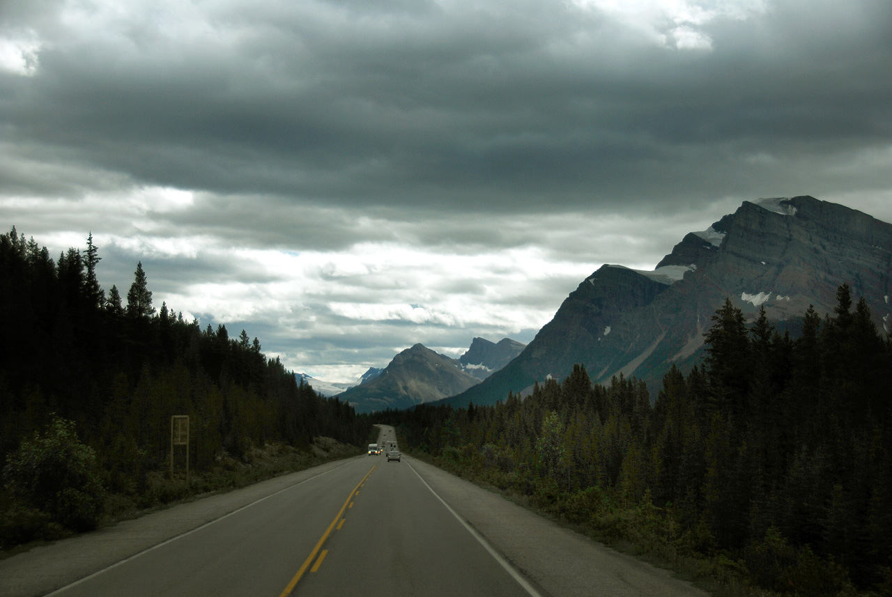 2013-08-19, 024, Along the 'Icefields Pkwy' in Banff, AB