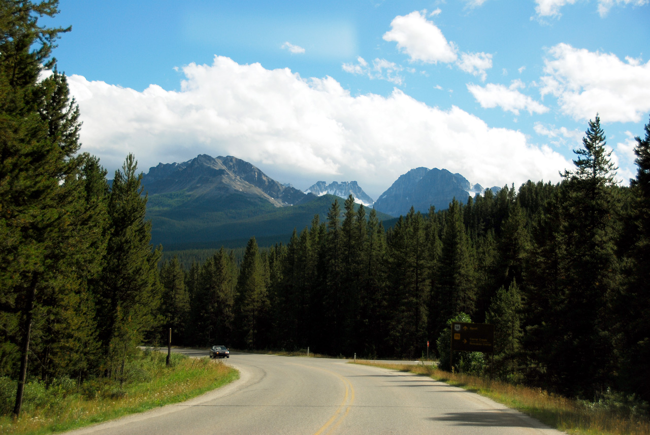 2013-08-19, 056, Along the 'Bow Valley Pkwy in Banff, AB