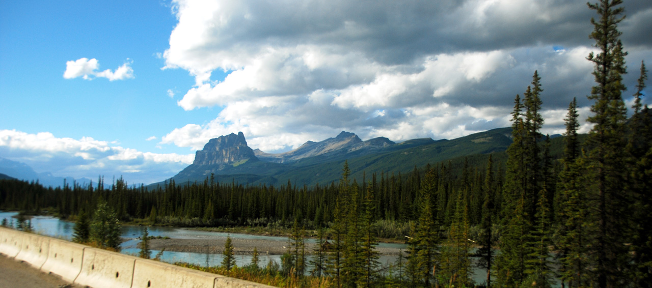 2013-08-19, 109, Along the 'Bow Valley Pkwy in Banff, AB