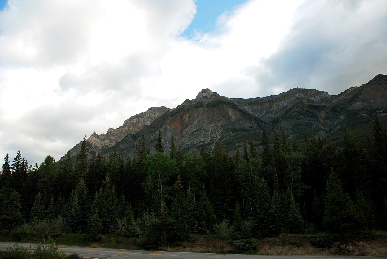 2013-08-19, 046, Along the 'Icefields Pkwy' in Jasper, AB