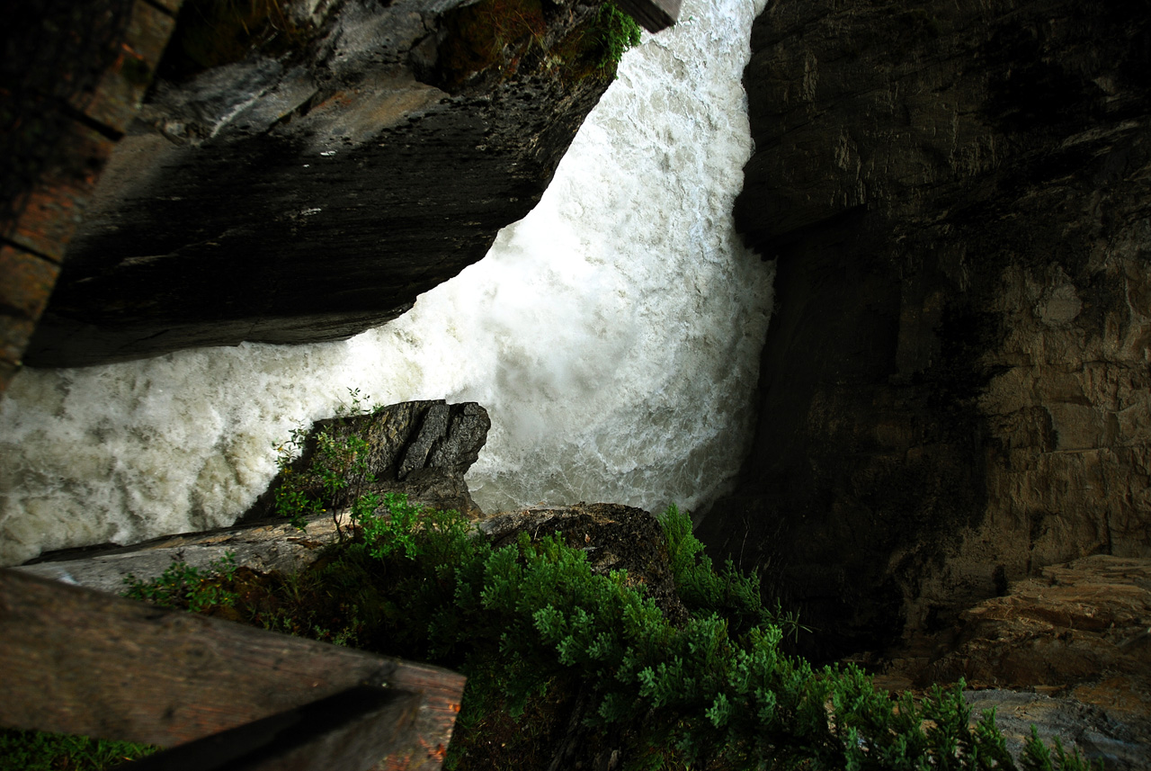 2013-08-19, 055, Sunwapta Falls in Jasper, AB
