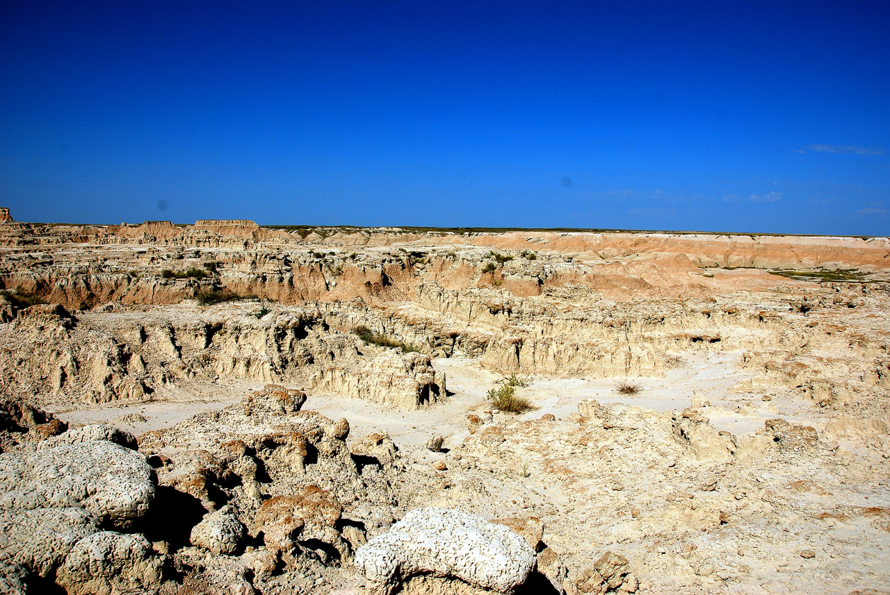 2013-08-31, 018, Door Trail, Badlands NP, SD