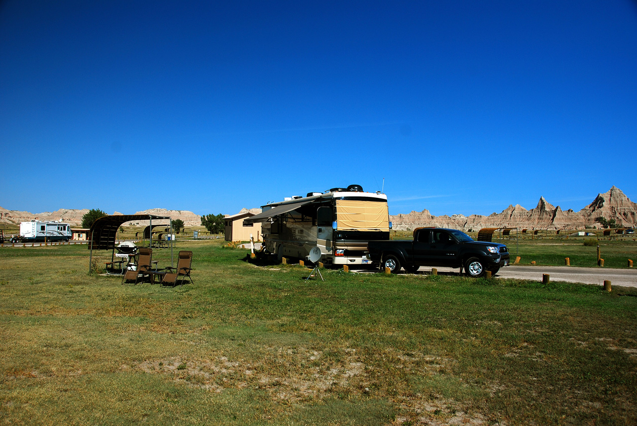 2013-08-31, 002, Cedar Pass CG, Site 15, Badlands NP, SD