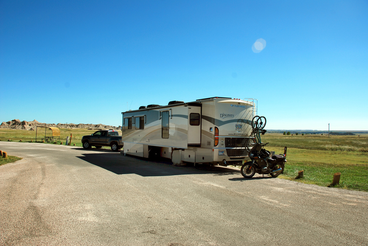 2013-08-31, 004, Cedar Pass CG, Site 15, Badlands NP, SD