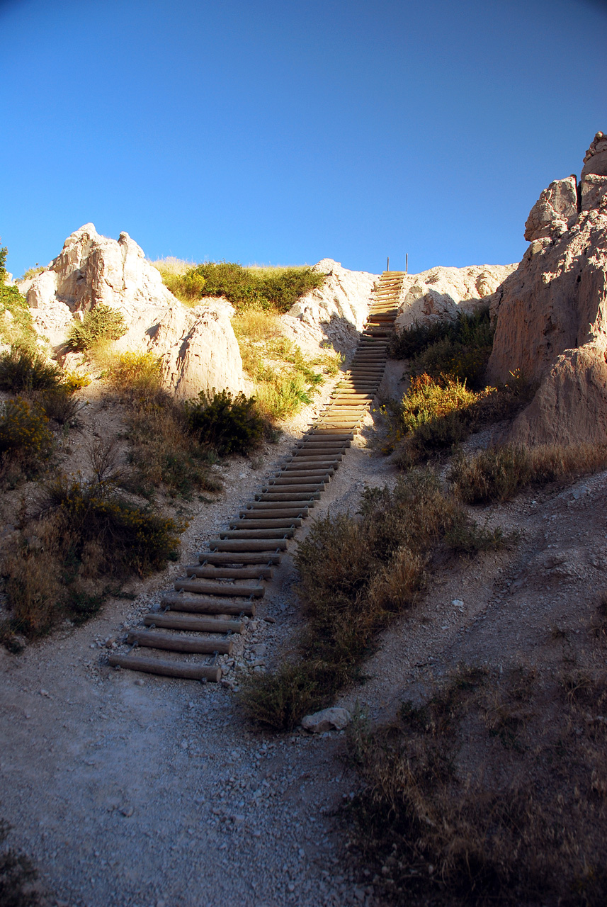 2013-09-04, 008, Notch Trail, Badlands NP, SD