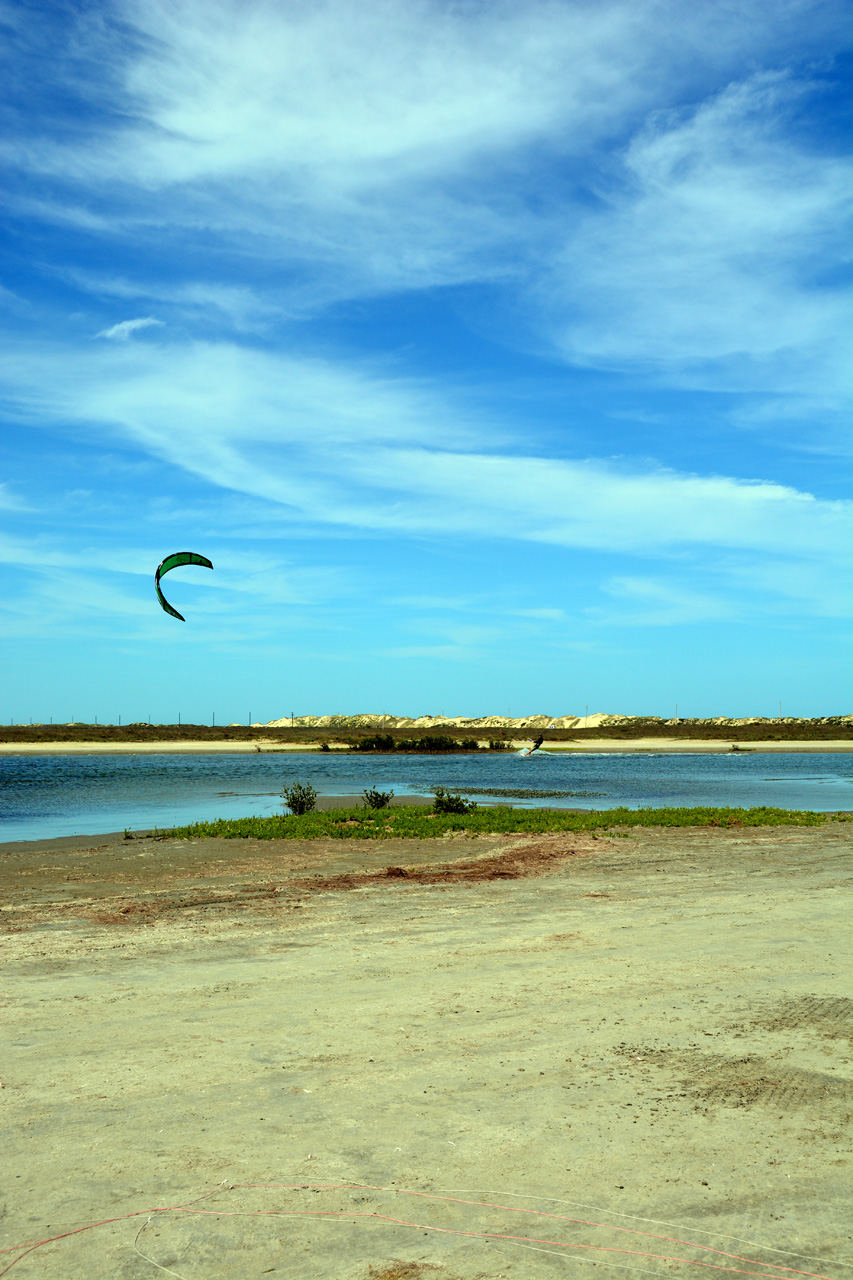 2014-04-09, 063, Kiting, S Padre Island, TX