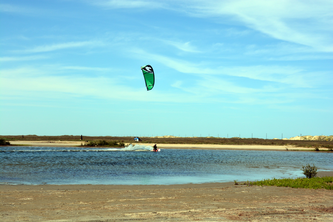 2014-04-09, 072, Kiting, S Padre Island, TX