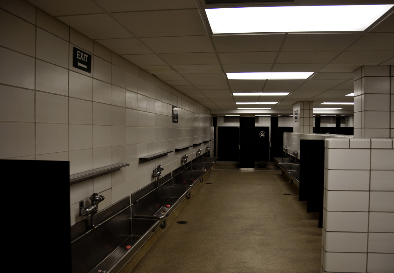 2014-08-03, 012, Wrigley Field, Men's Room