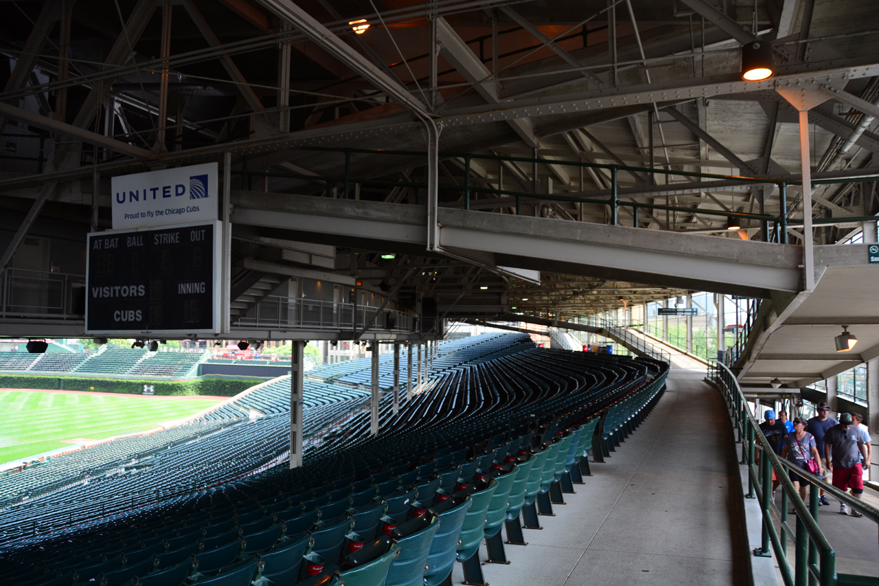 2014-08-03, 044, Wrigley Field, Lower Level