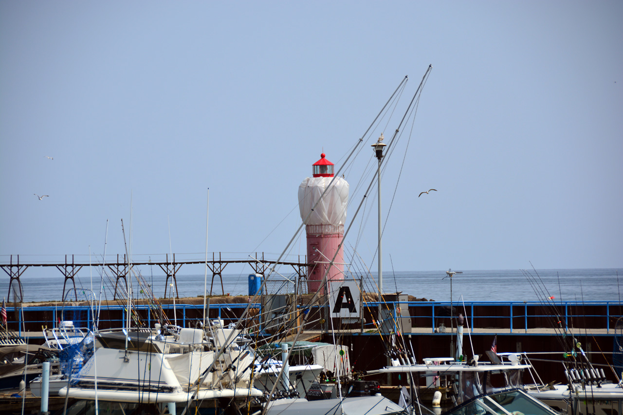 2014-08-07, 027, Algoma Harbor Lighthouse