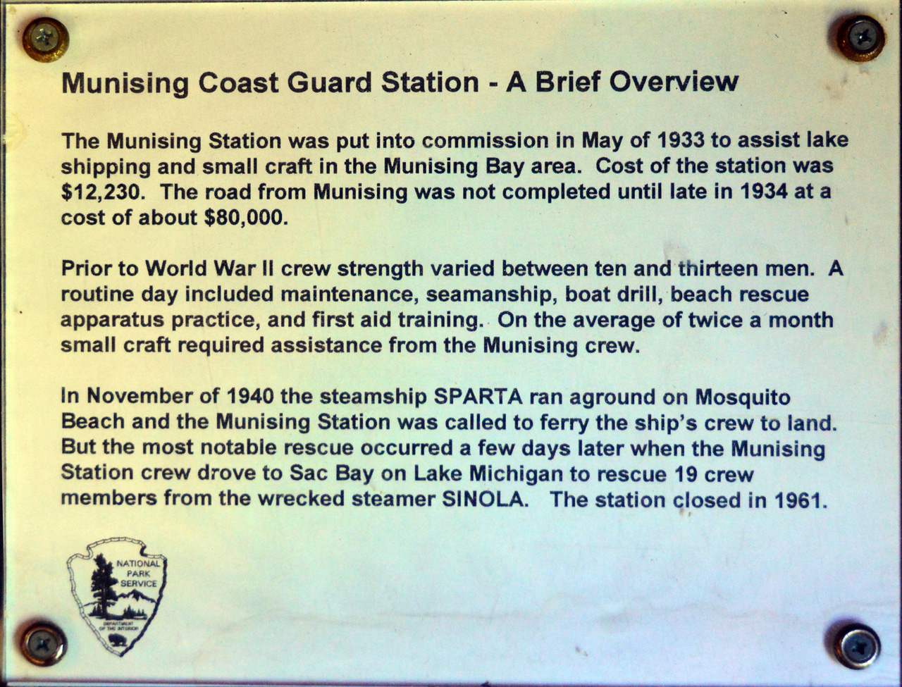 2014-08-14, 016, Old Coast Guard, Pictured Rocks NS, MI