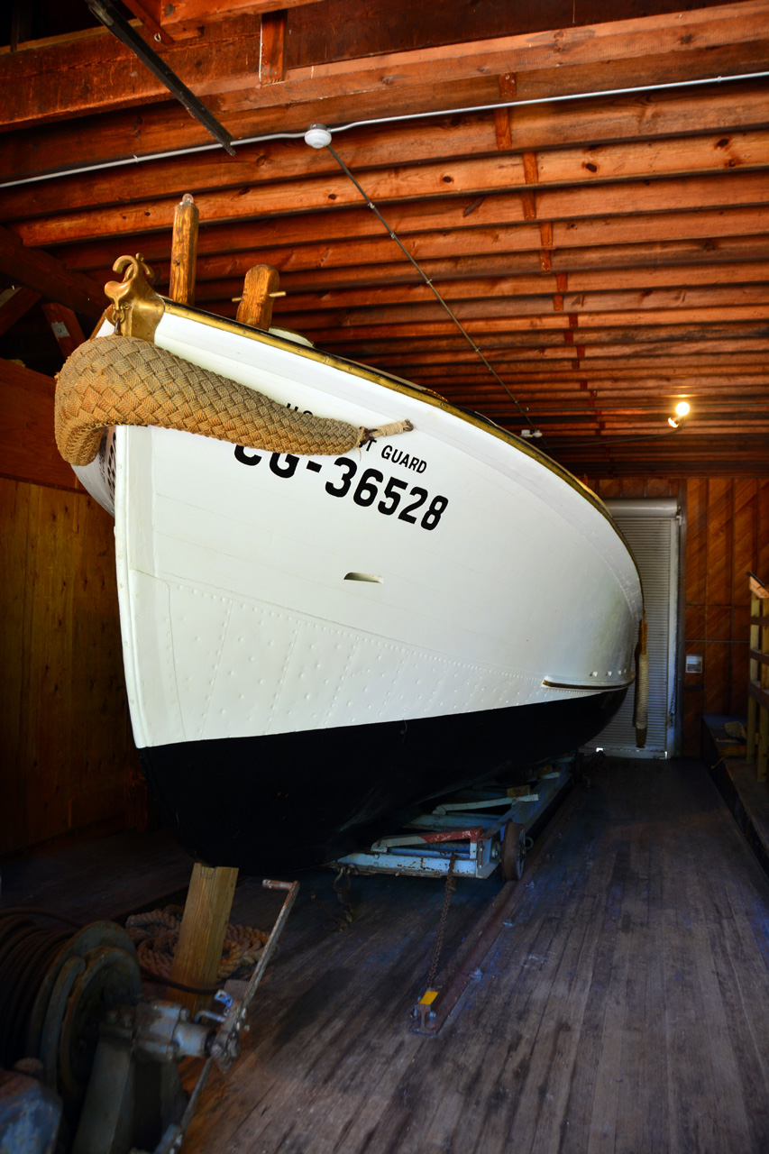 2014-08-14, 019, Old Coast Guard, Pictured Rocks NS, MI