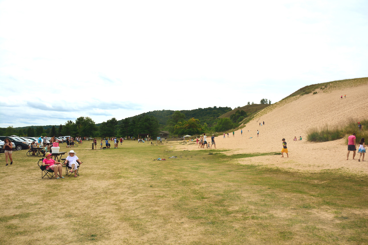 2014-08-20, 077, Climbing the Dunes, Beach, SBD NL