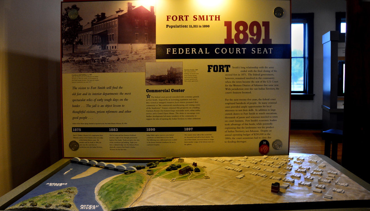 2014-09-16, 023, Ft Smith, Ar, US Mil. Fort