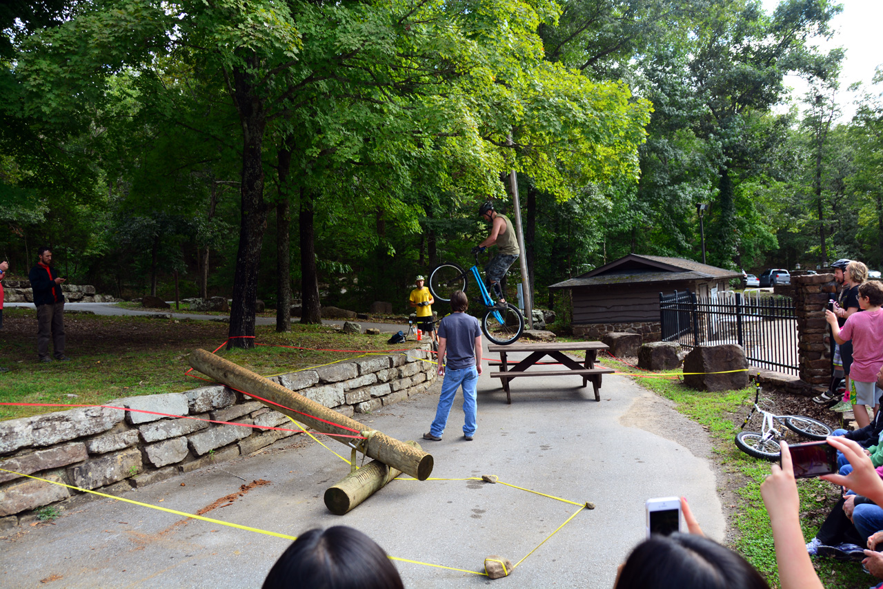 2014-09-13, 082,Jumping over Man Made Objects