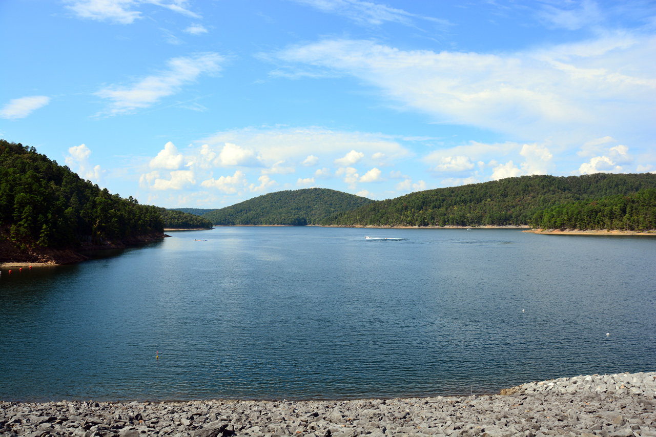 2014-09-20, 017, Blakely Mountain Dam