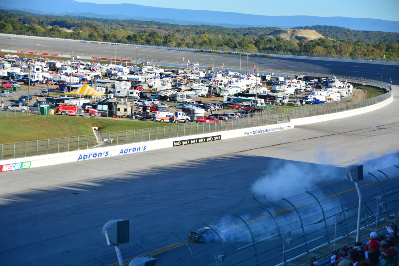 2014-10-19, 117, GEICO 500, Brad Keselowski - Winner