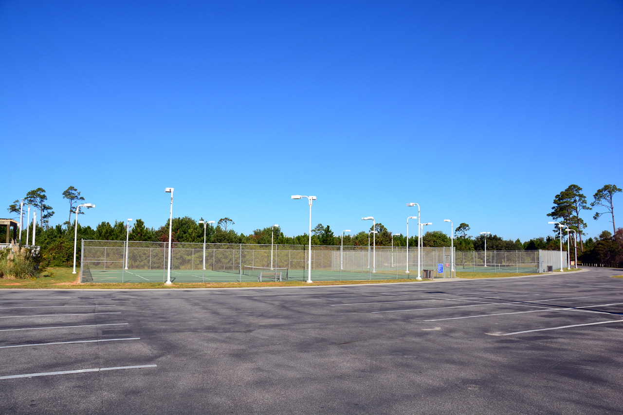 2014-10-24, 027, Tennis Courts, Gulf SP, AL
