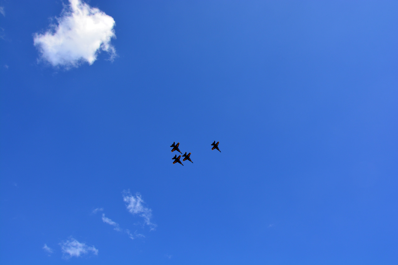 2014-10-29, 021, Blue Angels Practice Overhead