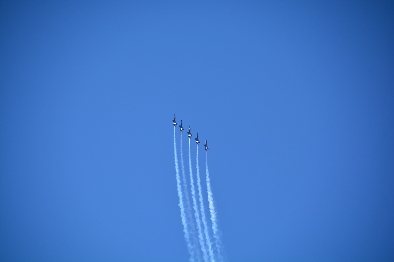2014-11-09, 034, Blue Angels Overhead