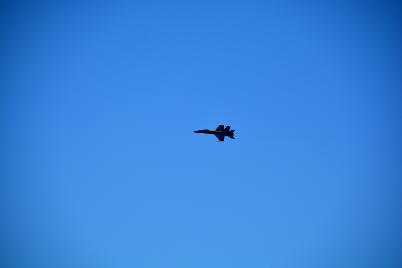 2014-11-09, 053, Blue Angels Overhead