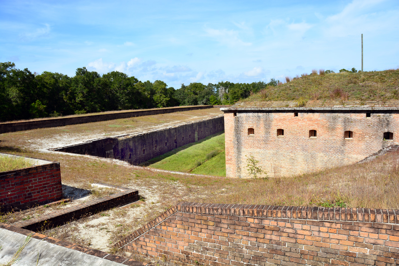 2014-10-05, 004, Advanced Redoubt of Ft Barrancas