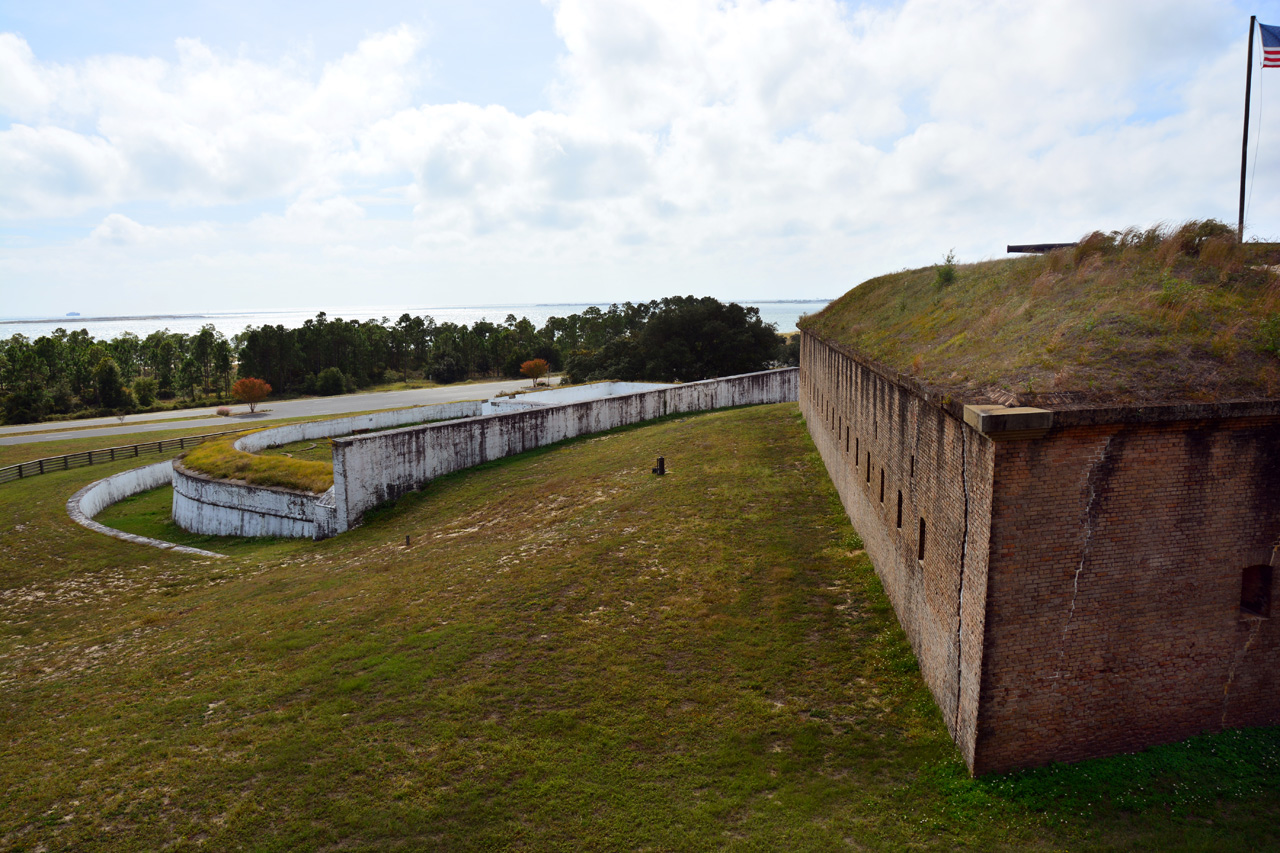 2014-10-05, 028, Water Battery - Fort Barrancas
