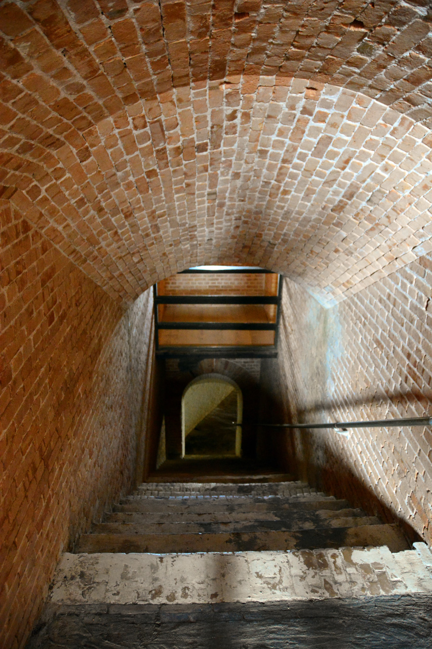 2014-10-05, 049, Tunnel to Water Battery, Fort Barrancas