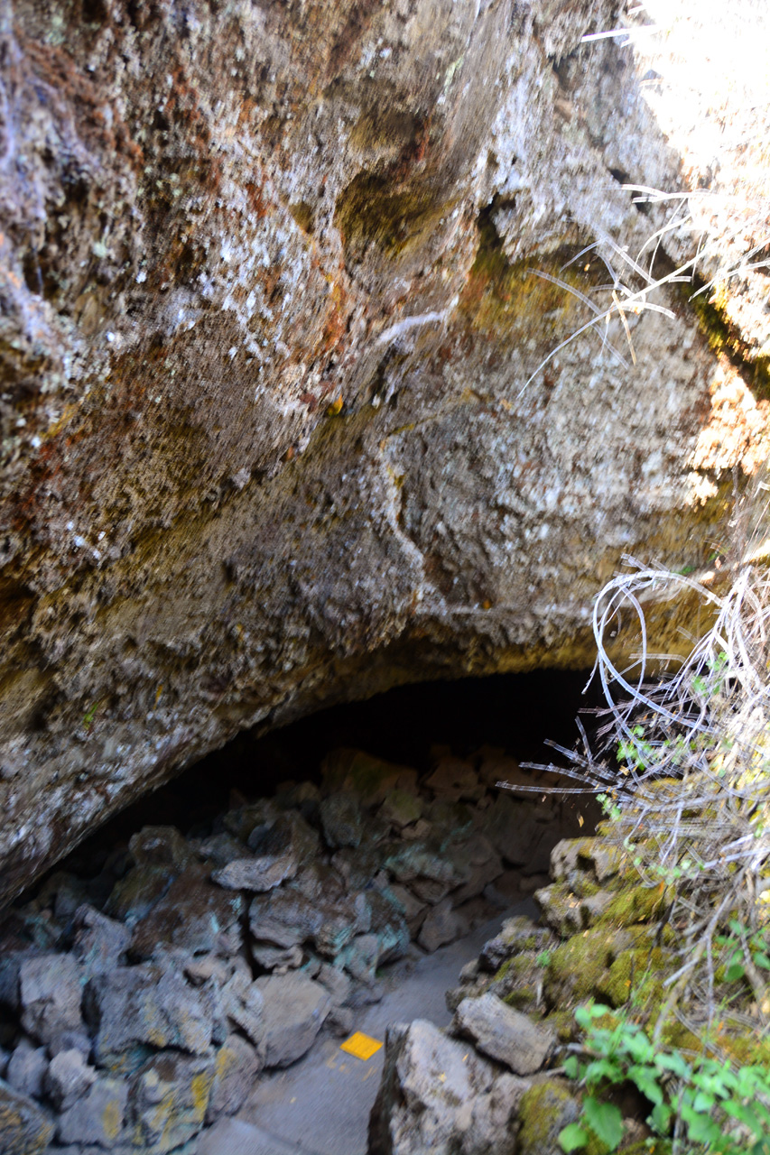 2015-07-06, 080, Lava Beds NP, Indian Well Cave, CA