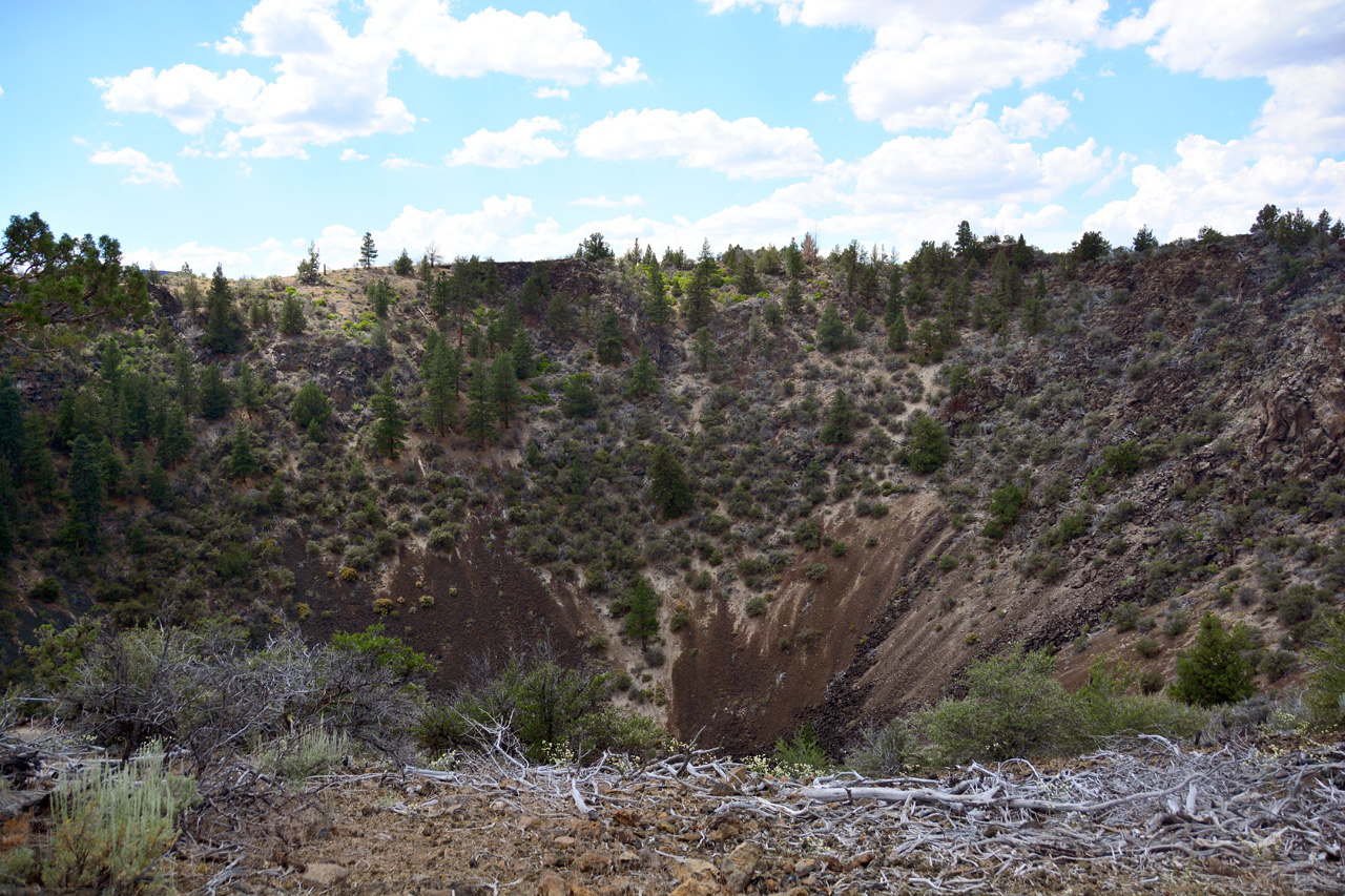 2015-07-06, 086, Lava Beds NP, Mammoth Crater, CA
