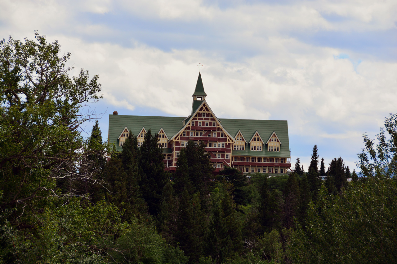 2015-07-19, 097, Waterton Lakes NP, Canada, Waterton Lodge