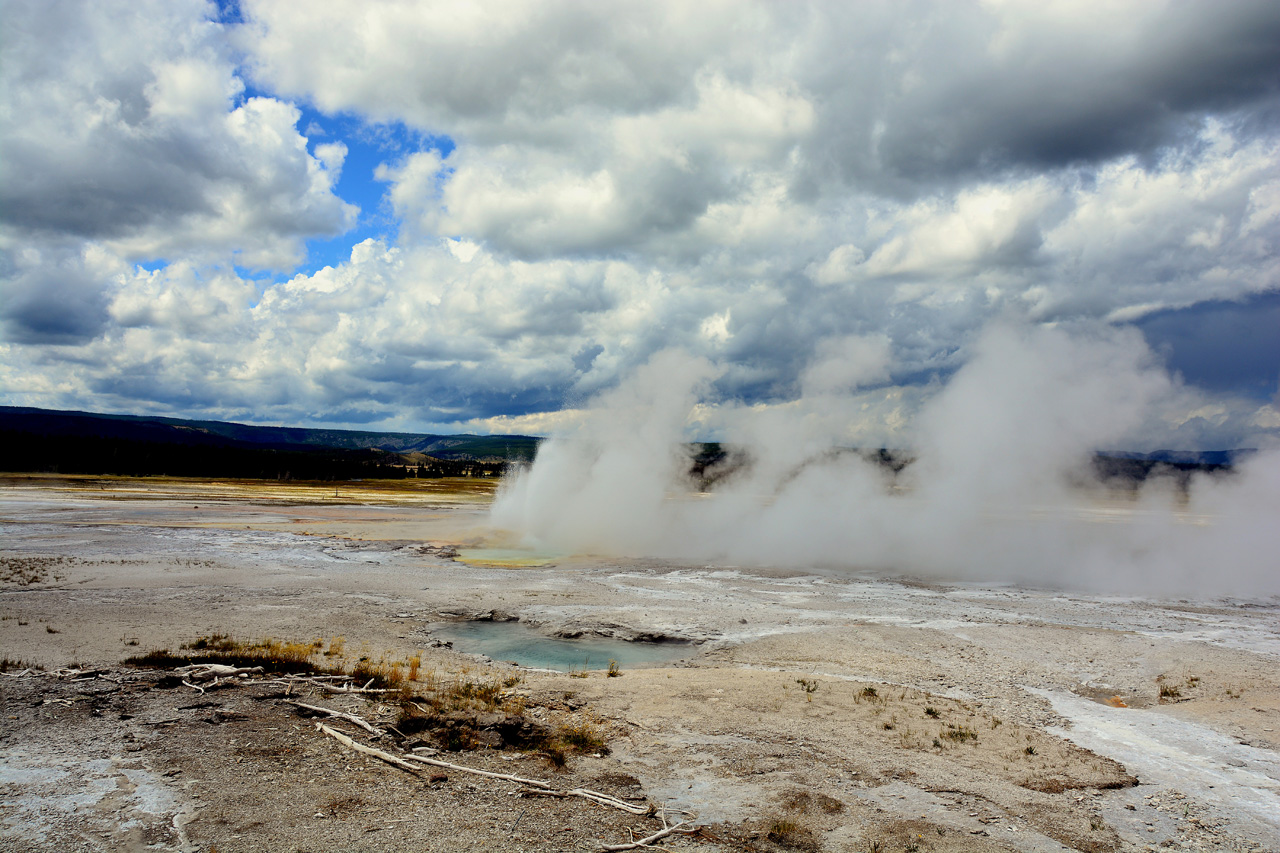 2015-07-23, 028, Yellowstone NP, WY, Midway Geyser Basin