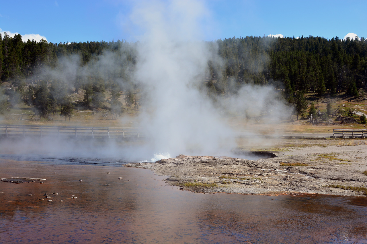 2015-07-27, 018, Yellowstone NP, WY, Firehole Lake