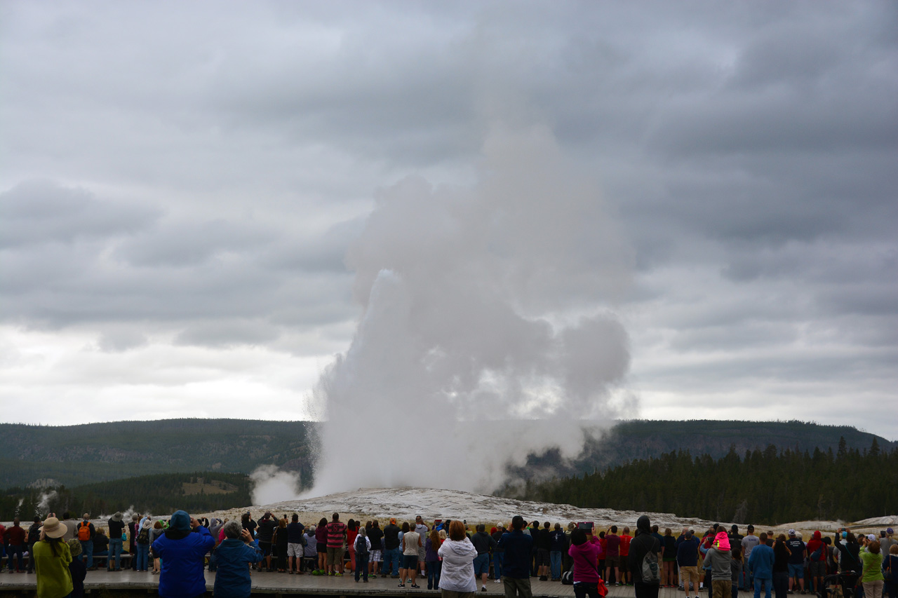 2015-07-27, 043, Yellowstone NP, WY, Old Faithful. Geyser