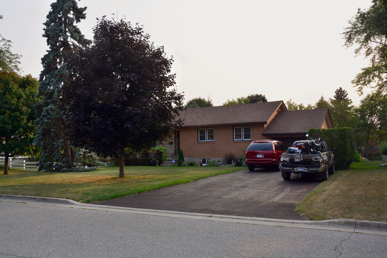 2015-09-01, 001, The Roth's House, London, Ont, CA