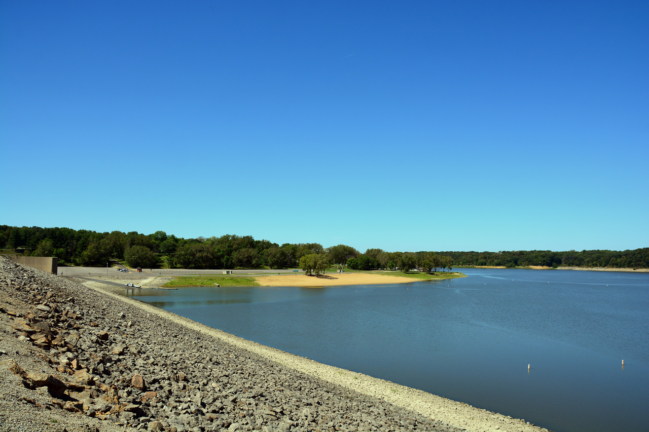 2015-09-09, 014, Coralville Dam - Lake