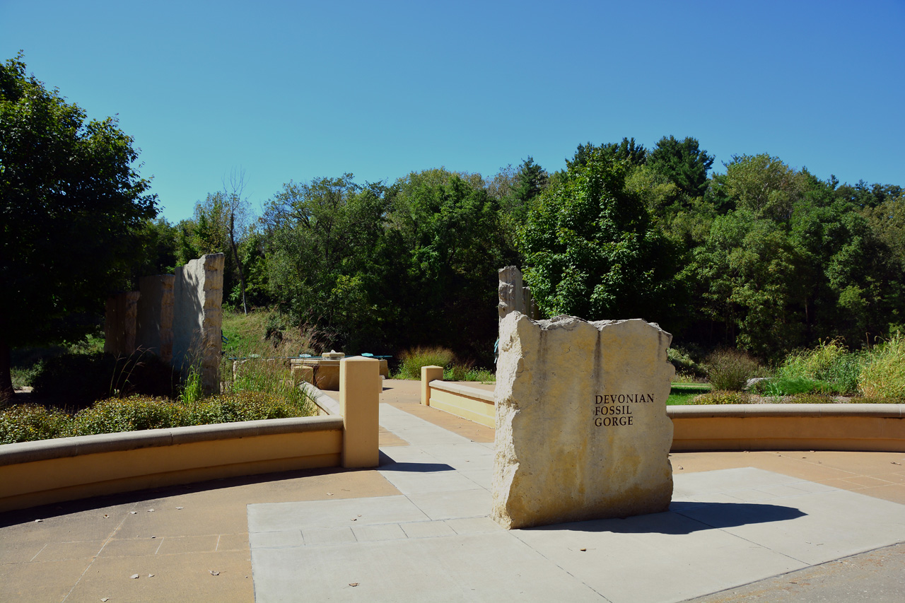 2015-09-09, 001, Devonian Fossil Gorge, Coralville, IA