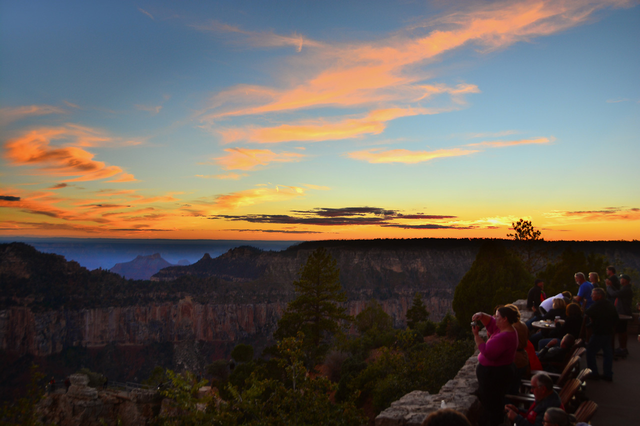 2015-10-10, 007, Grand Canyon NP, North Rim, Lodge at Sunset