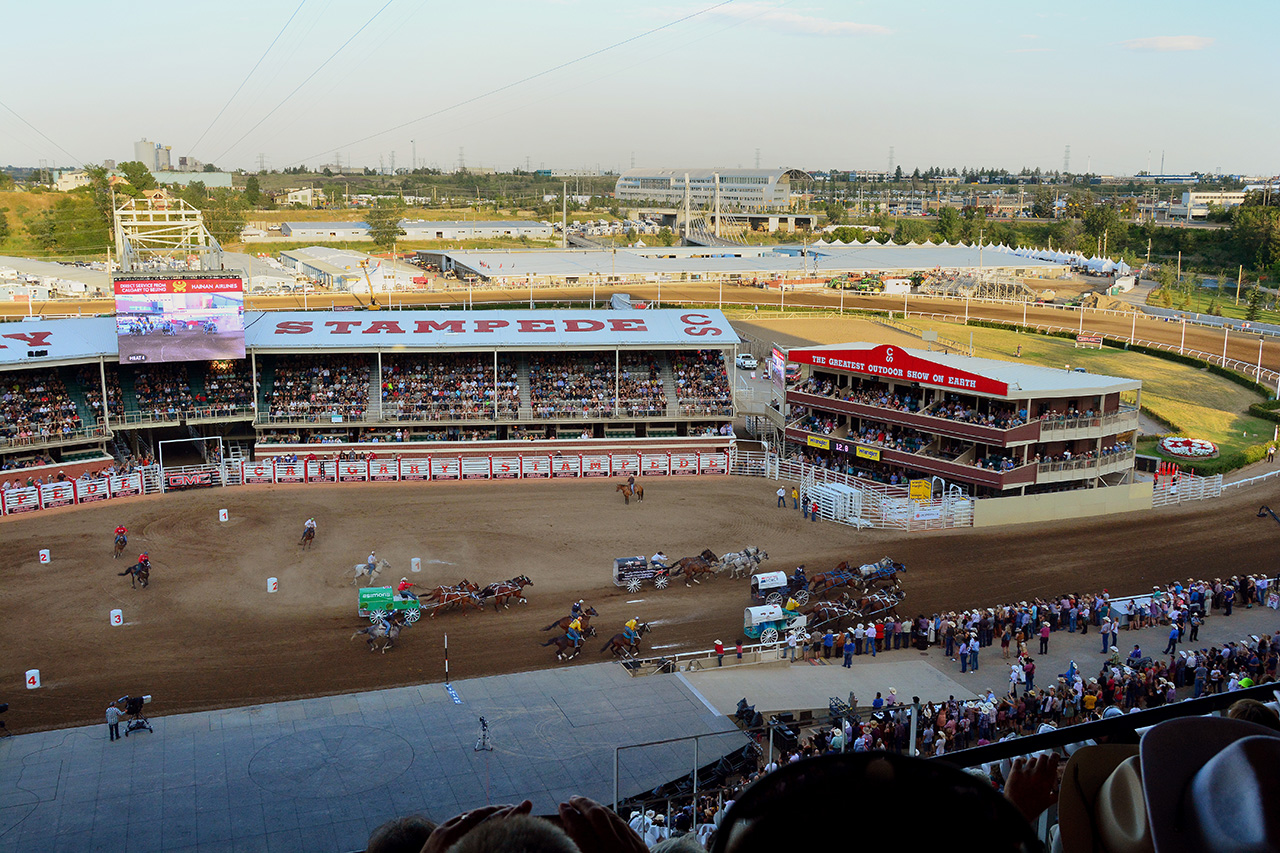 2017-07-09, 063, Calgary Stapede, AB, Chuck Wagon Rasces