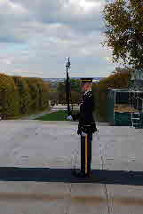 2010-11-05, 044, Arlington Cemetery - Tomb of the Unknowns, Washington, DC