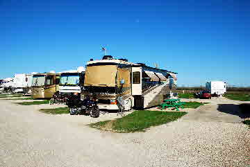 2012-03-02, 002, Braunig Lake RV Resort Mission